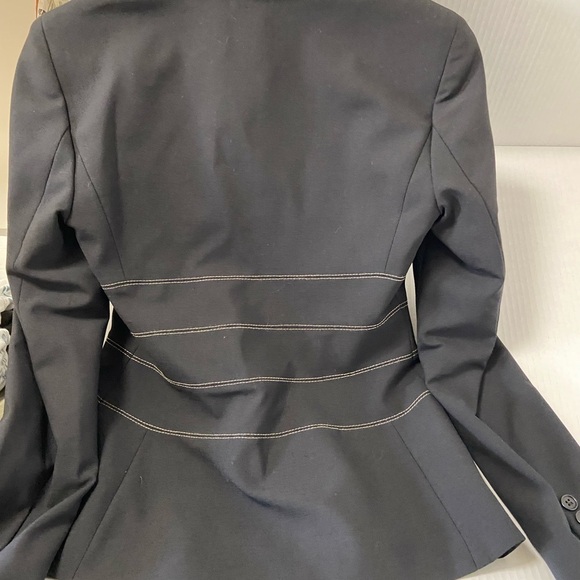 womens black blazer pristine condition dont know brand size small - Picture 4 of 5
